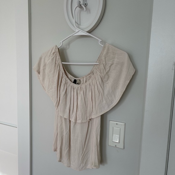 Off The Shoulder Linen Blouse - Size Small - Picture 2 of 2